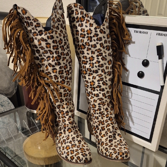 unbranded Shoes - Leopard Print Fringe Cowboy Boots Please Look At All Pictures